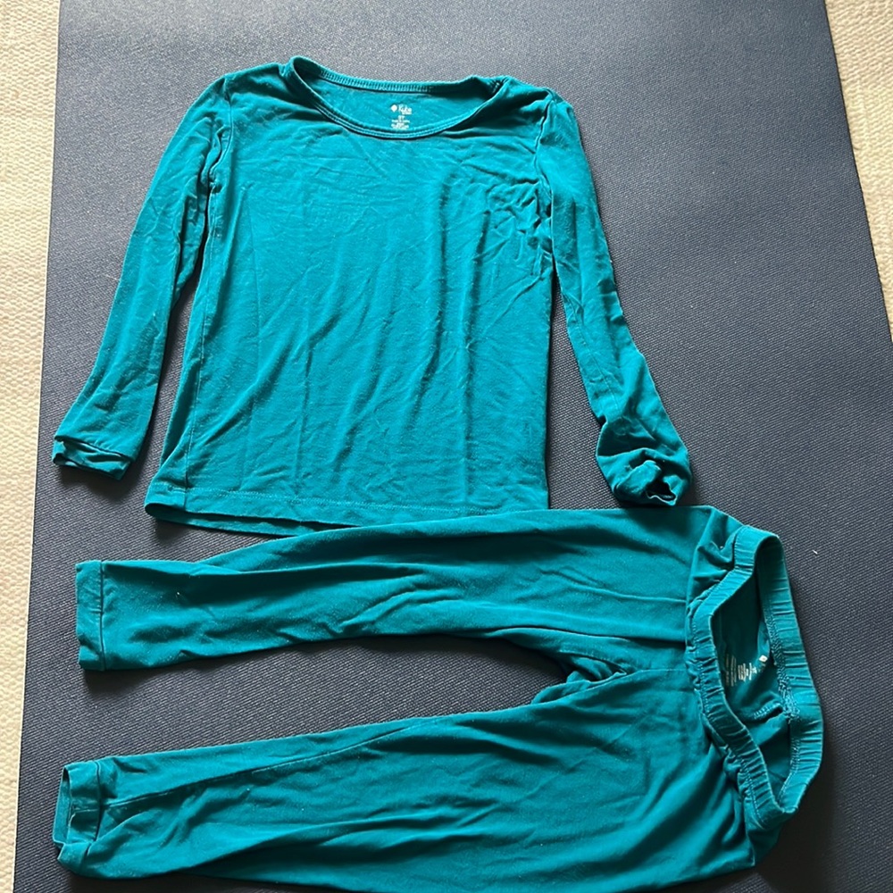 EUC unisex KyteBaby PJs